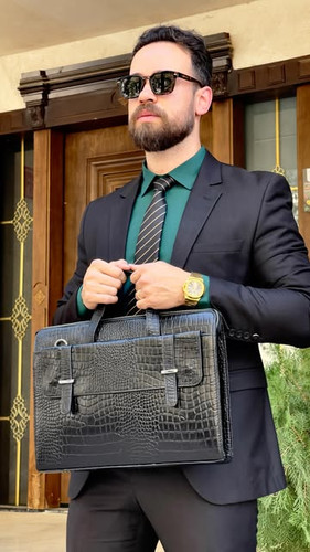 کیف اداری تمام چرم طبیعی ظریف و با کیفیت چرم اشکان