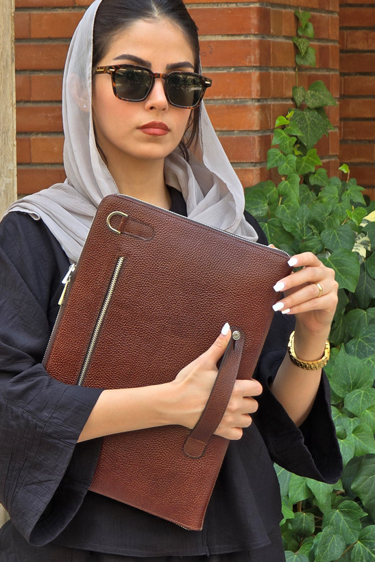فولدر چرمی