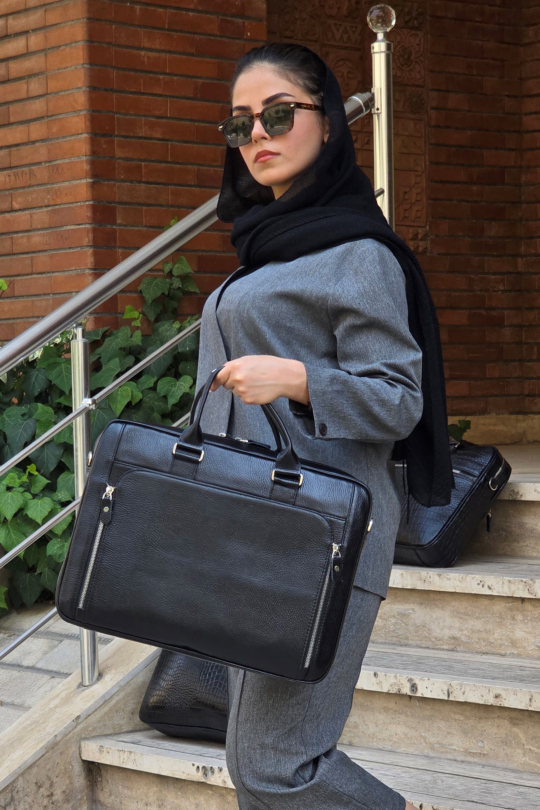 خرید کیف اداری چرم زنانه