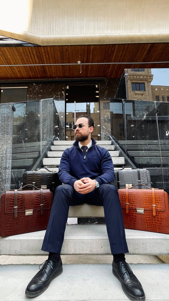 خرید کیف اداری چرم با قیمت مناسب