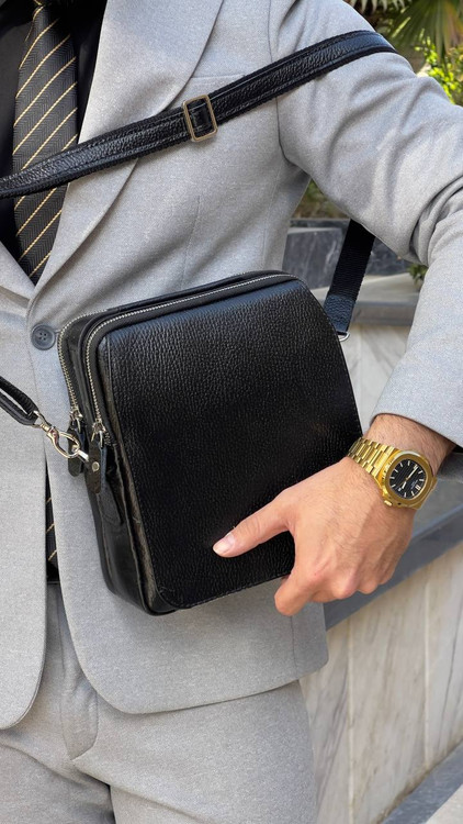 خرید کیف دوشی با قیمت مناسب