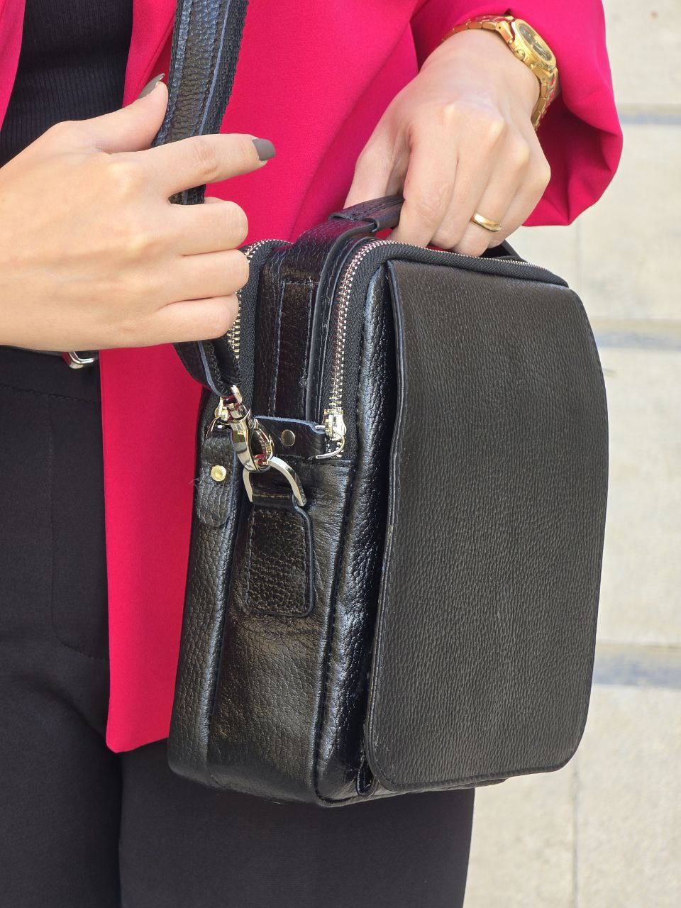 خرید دوشی تمام چرم زنانه