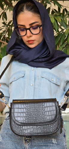 دوشی زنانه پروانه